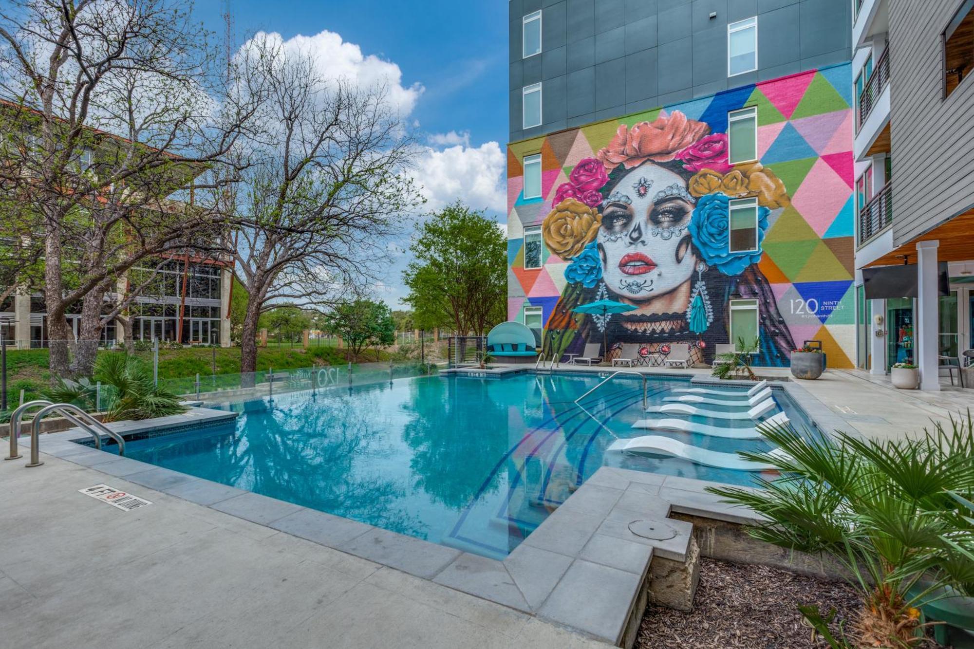 Lush Downtown Condo On Riverwalk W King Ste, Free Parking, Pet Friendly, Centrally Located On Riverwalk サンアントニオ エクステリア 写真